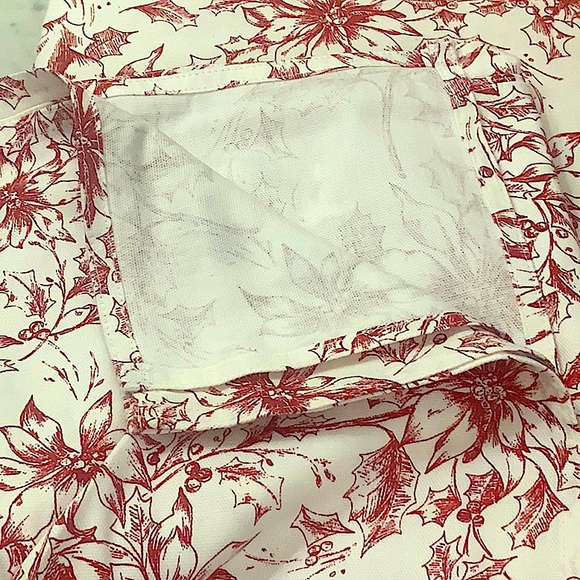 RALPH LAUREN TABLECLOTH NAPPE RED WHITE  POINSETTIA OBLONG NWT COTTON 60 BY 84 - Picture 3 of 7